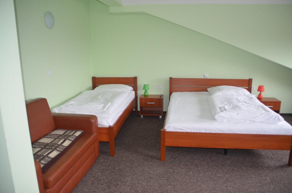 Hotel Tenis Chrząstowice Kamer foto